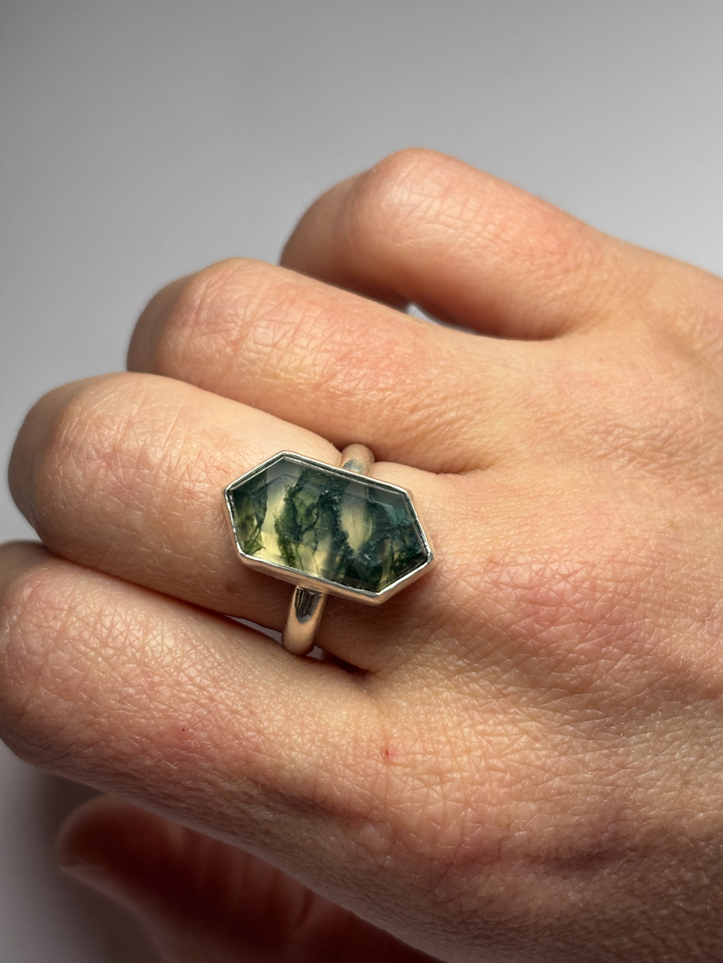 Moss Agate & Sterling Silver Ring — Size 8.25