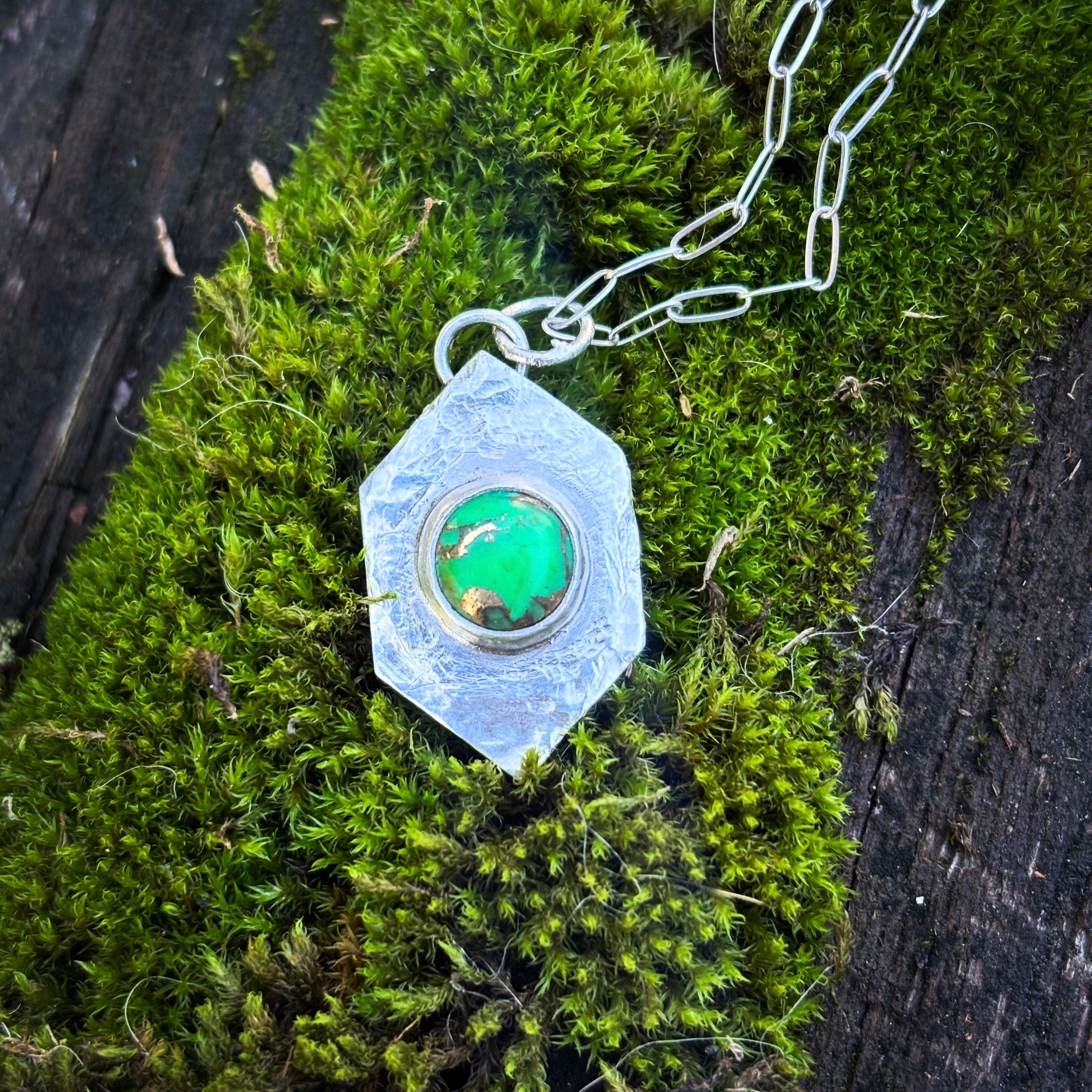 Green-Copper Turquoise Necklace